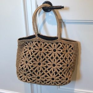 Mud Pie straw bag